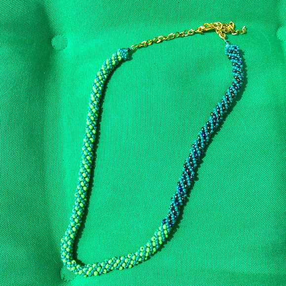 Green Blue Necklace - Picture 1 of 4